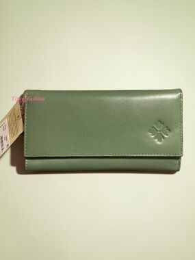 Patricia Nash Teressa Trifold Wallet Sage Green Leather NWT